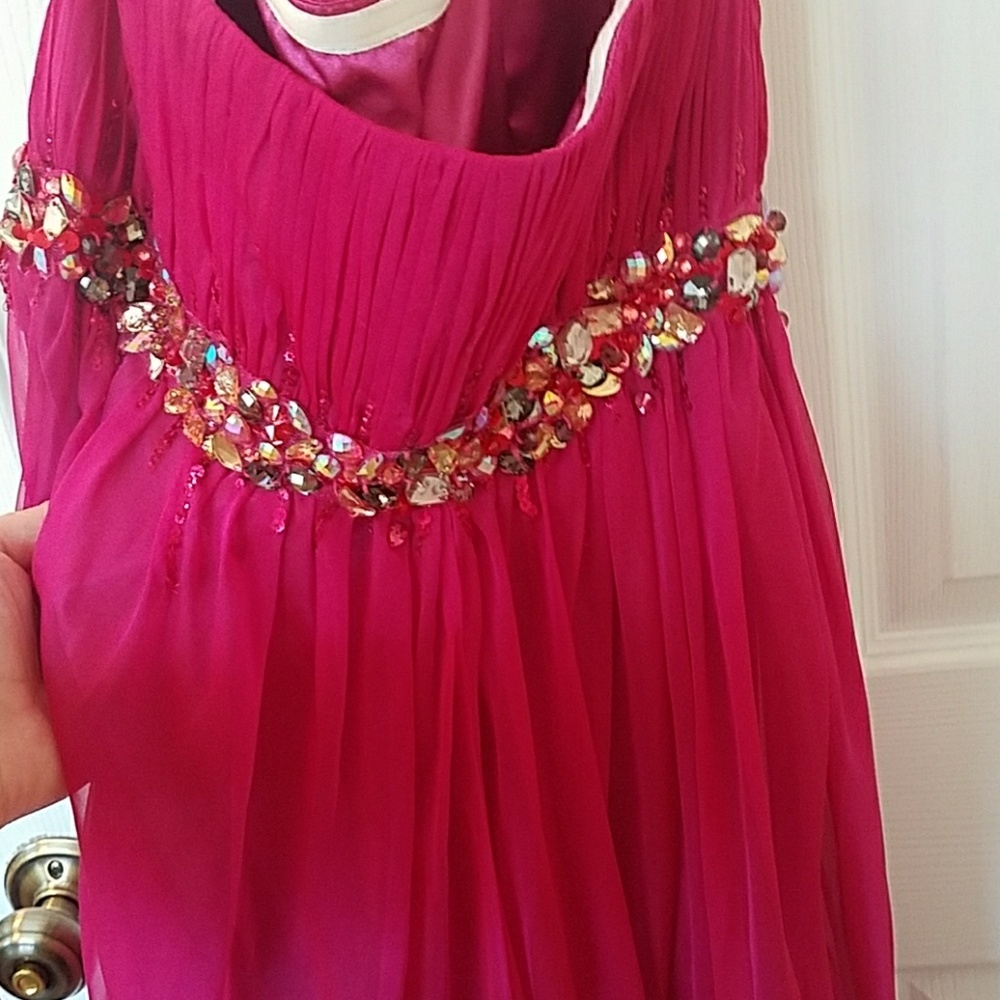 Dress - Picture 3 of 7